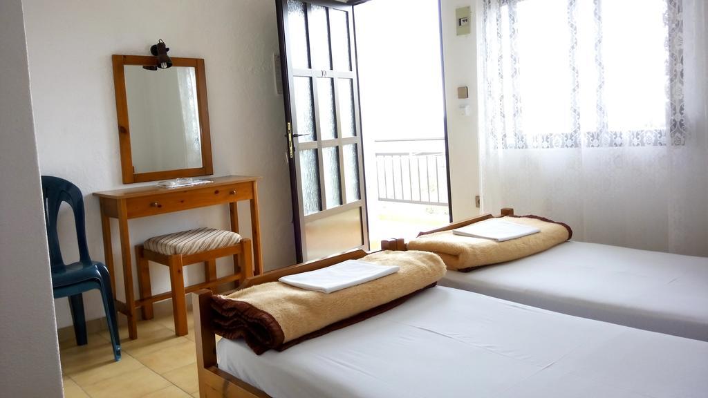 Gorgona Rooms Alikí Extérieur photo